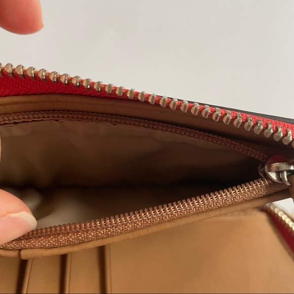 Authentic coach wallet - Picture 4 of 6